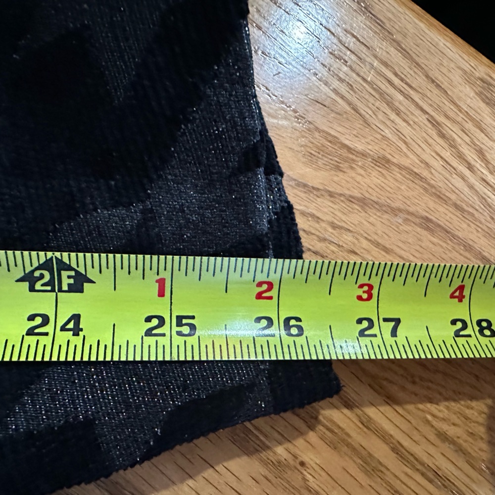 ASHLEY STEWART Designer Full Length Sparkly Black Design Faux Fur Collar, 2 X. - Picture 8 of 13